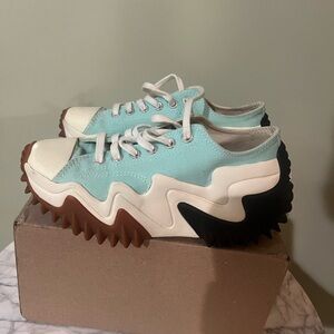 Converse Motion unisex platform sneaker women’s 7 men’s 5.5